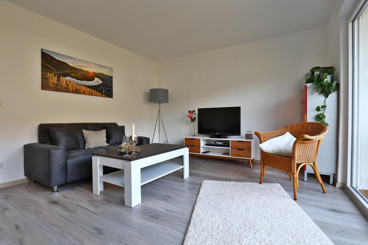 Ferienwohnung Ankerplatz 摩泽尔河畔的泽尔 外观 照片